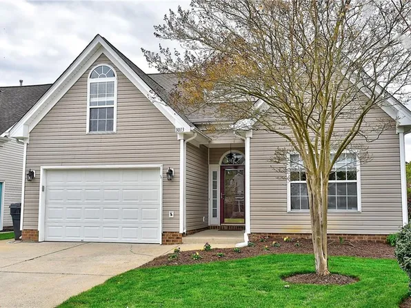 3013 Looking Glass Ct, Virginia Beach, VA 23456