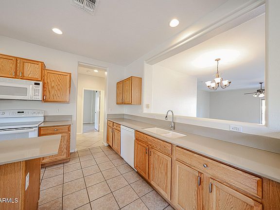 4th image of 17230 W SAGUARO Lane