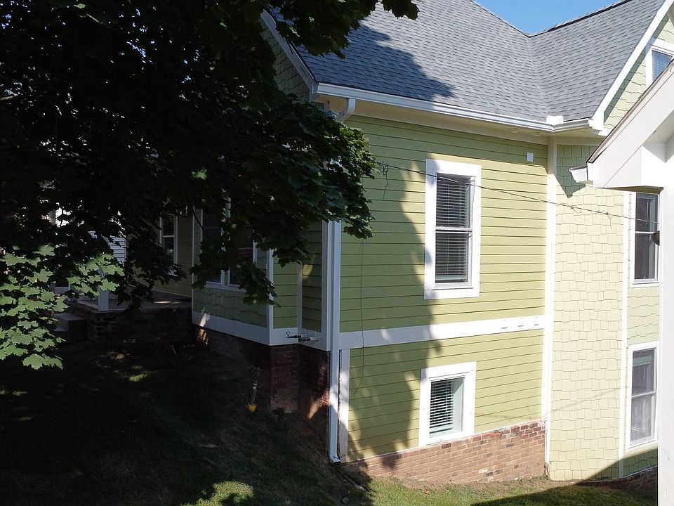 2nd image of 1401 Forest Ave #7B-7BA