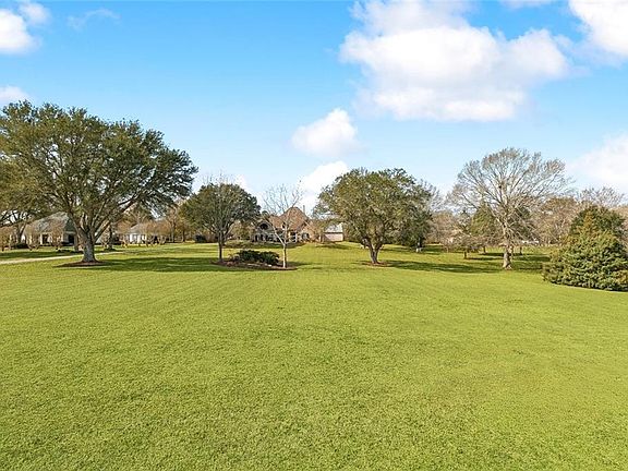 3rd image of 81081 Blue Heron Dr