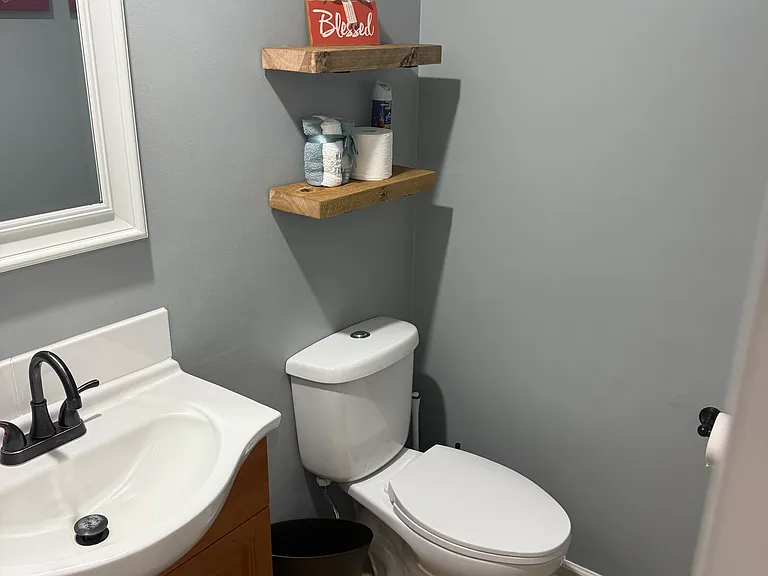 5818 N Fortville Pike — Photo 31