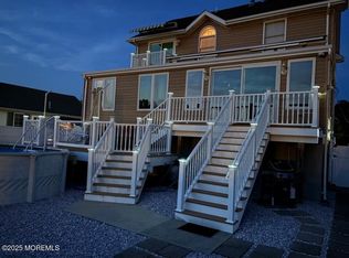 3 Wood Haven Rd, Toms River, NJ 08753