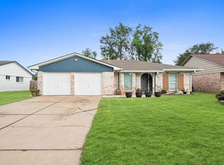 11303 Caribbean Ln, Houston, TX 77089