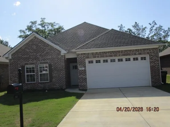 2925 Phelan Cirlce SE, Hanceville, AL 35077