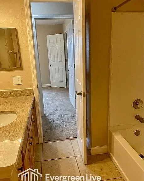 648 Carrier Dr — Photo 20