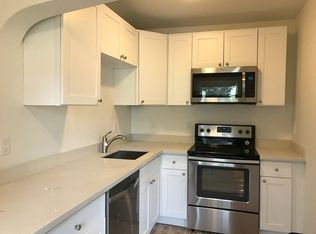 924 16th Ave APT 201, Seattle, WA 98122