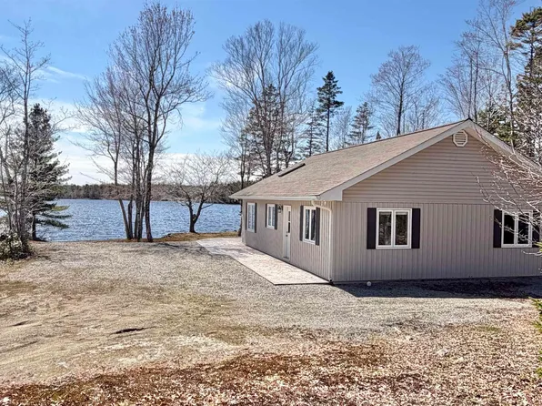 50 Somes Lake Ln, Canaan, NS B5A 5R3