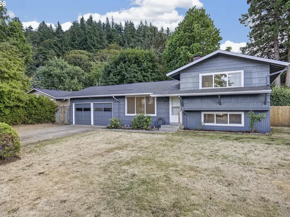 18624 SE Clinton St, Gresham, OR 97030