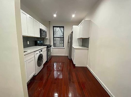 2nd image of 548 W 164th St #4FA