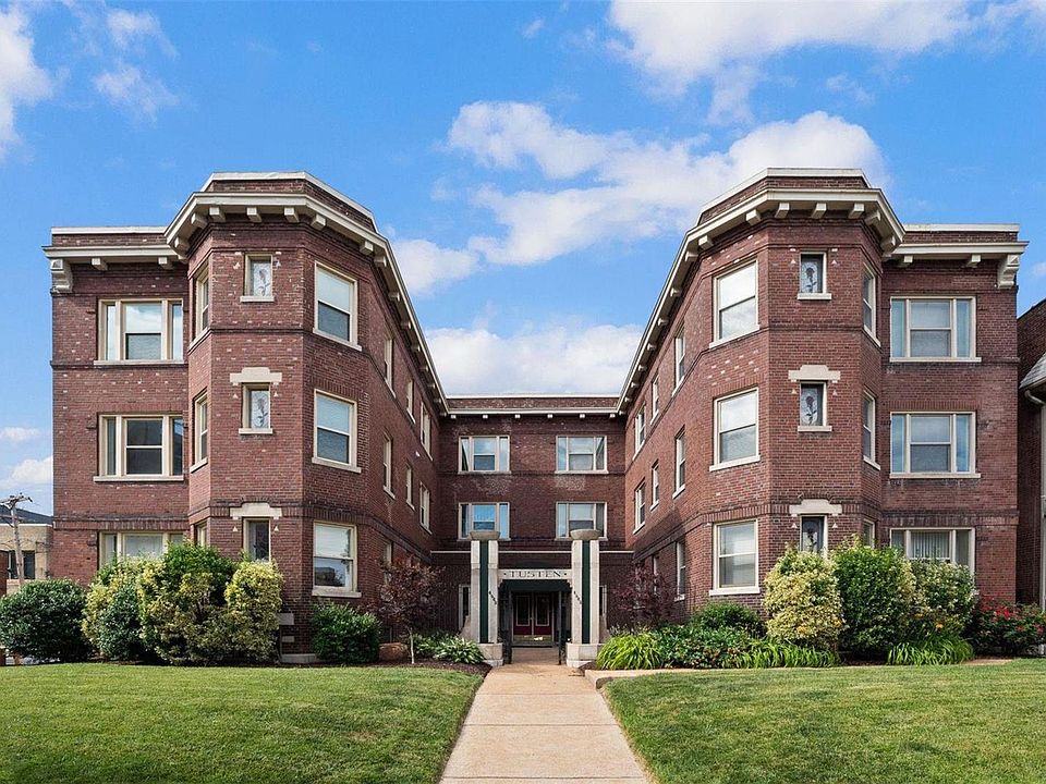 1st image of 4563 Laclede Ave APT D