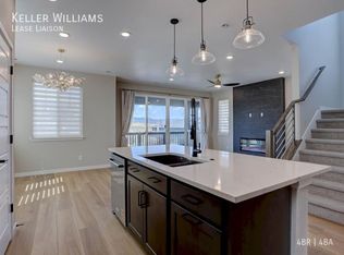 8800 Hugo Dr, Littleton, CO 80125