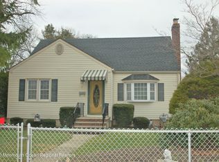 15 Mercer St, Hazlet Township, NJ