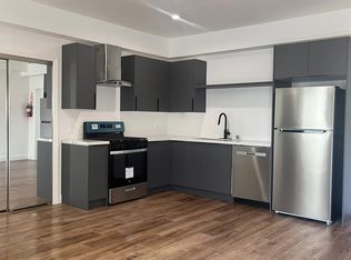 426 E 30th St #5, Los Angeles, CA 90011