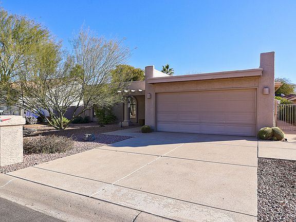 2nd image of 26033 S Foxglenn Dr