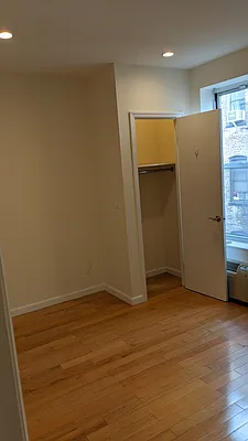 Rented by Level Group | media 3