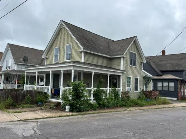 24 Tanguay St, Sanford, ME 04073