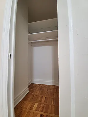 Rented by NYC Realty Brokers LLC | media 10