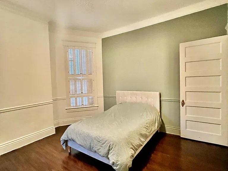 1916 Bonnycastle Ave #2 — Photo 13