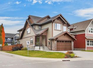 1 W Riviera Point, Cochrane, AB T4C0Y6