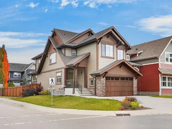 1 W Riviera Point, Cochrane, AB T4C 0Y6