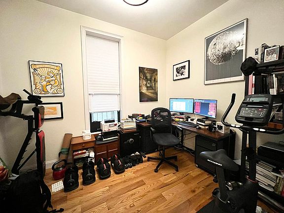4th image of 22 Mac Donough St