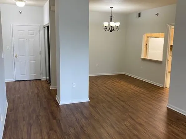 3005 S Leisure World Blvd APT 523, Silver Spring, MD 20906