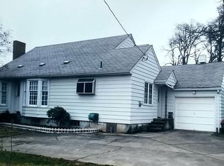 10710 SW 62nd Dr, Portland, OR 97219