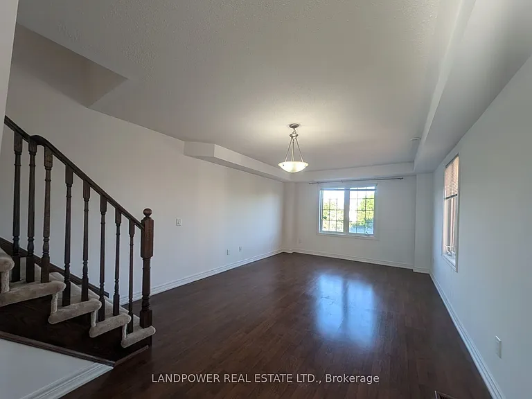 9872 McCowan Rd — Photo 11