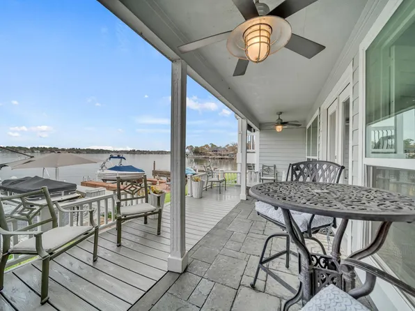 11473 Ketch Ct, Willis, TX 77318