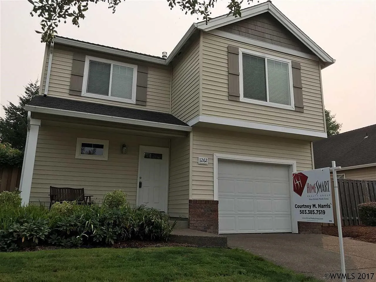 1262 SE Seaport Cir photo 1