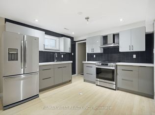 6 Marshall Blvd #Basement, Toronto, ON M6N 2R7