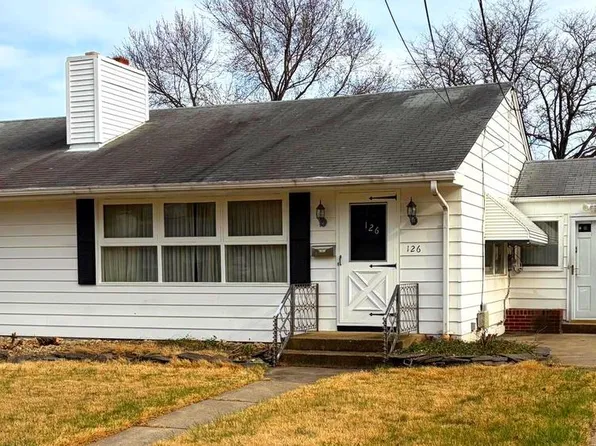 126 Villanova Dr, Lawrence Township, NJ 08648