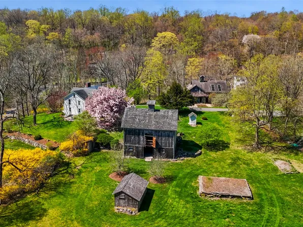 121 Post Office Road, South Salem, NY 10590