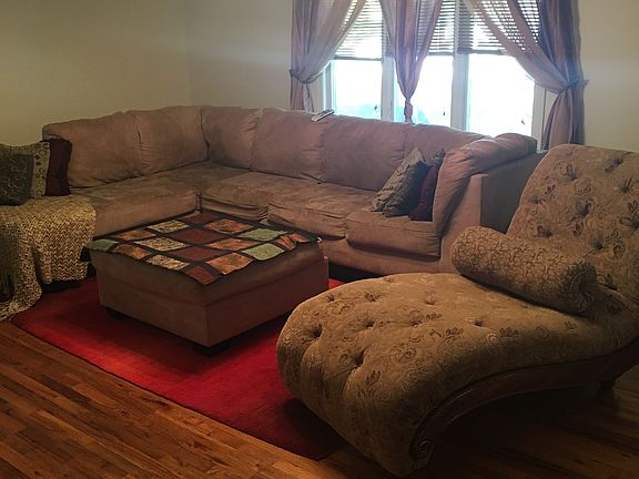 2nd image of 1315 N Blackburn Ave
