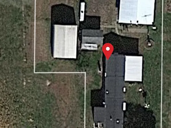 409 E Main St, Plymouth, IL 62367