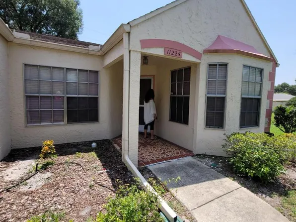 11224 Versailles Ln, Port Richey, FL 34668