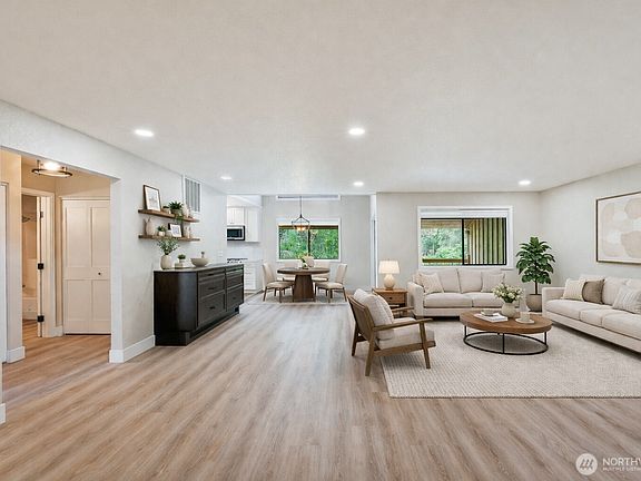 3rd image of 8975 Icicle Road #F