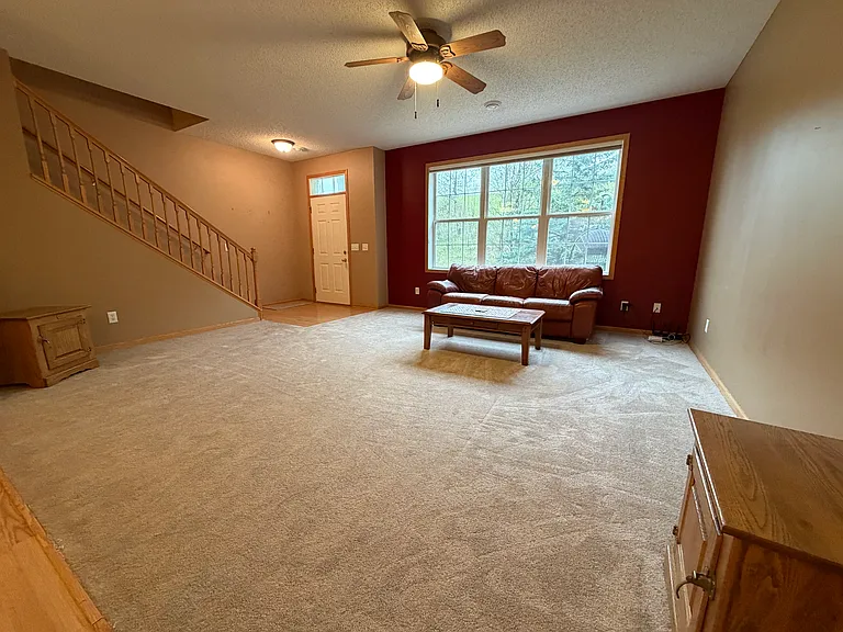 11007 Oak Grove Cir #B — Photo 6