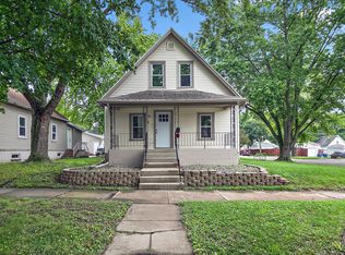 210 N 9th Ave, Kankakee, IL 60901