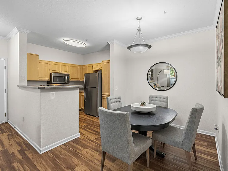 Preserve at Blue Ravine Apartments — Photo 18