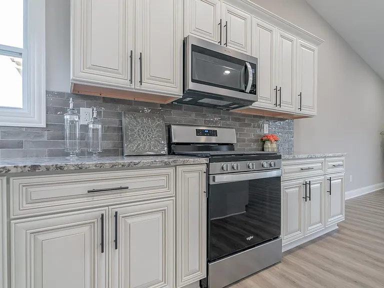 8068 E 123rd Pl — Photo 13