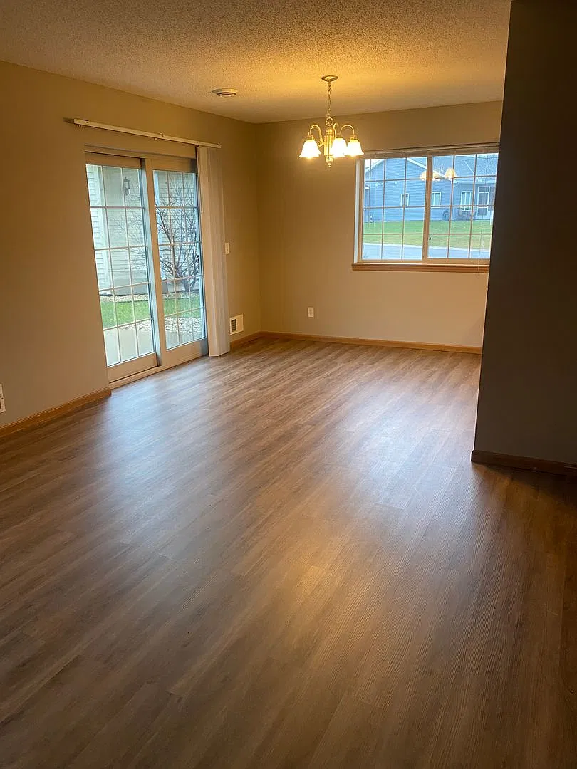 3 Bedroom Townhome on Peach Dr. in Sauk Rapids! — Photo 4