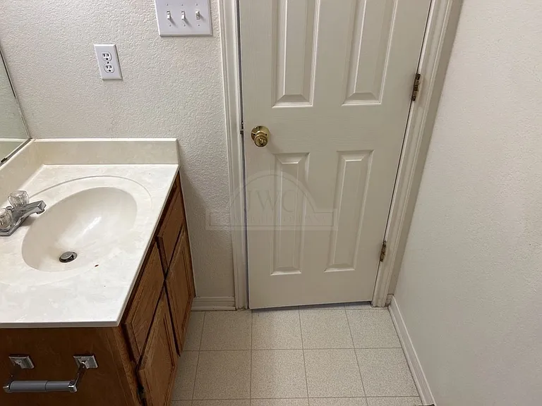 103 W Truman Ave, Copperas Cove — Photo 15