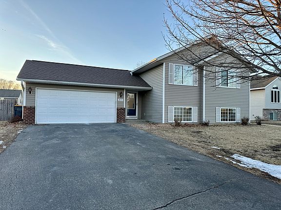 3rd image of 18751 Dylan Dr