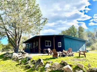 35018 Wells Rd, Coarsegold, CA 93614