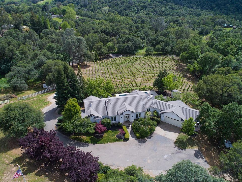 1st image of 8115 Woodman Ln