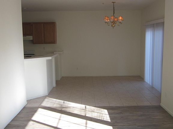 4th image of 39894 Alpine Union St Unit B