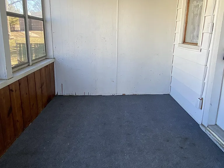 426 & 428 W Trail St — Photo 3