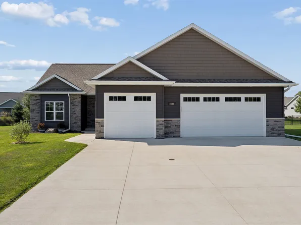 2146 Caroline Ct, Neenah, WI 54956