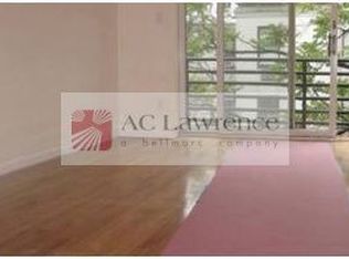 160 W 75th St, New York, NY 10023